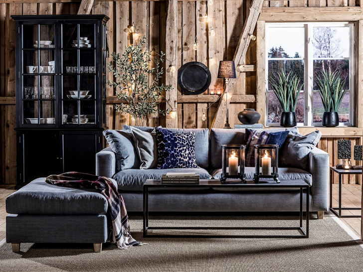 Home and Cottage DM1 2017