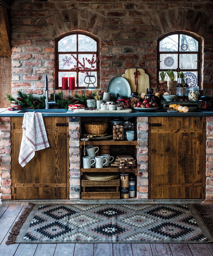 Home and Cottage DM15 2016