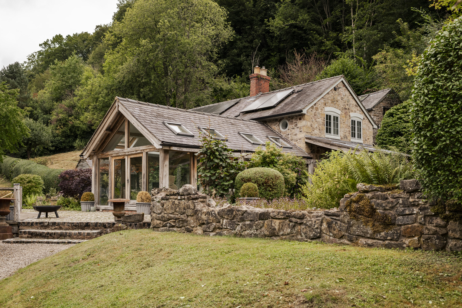 IN02